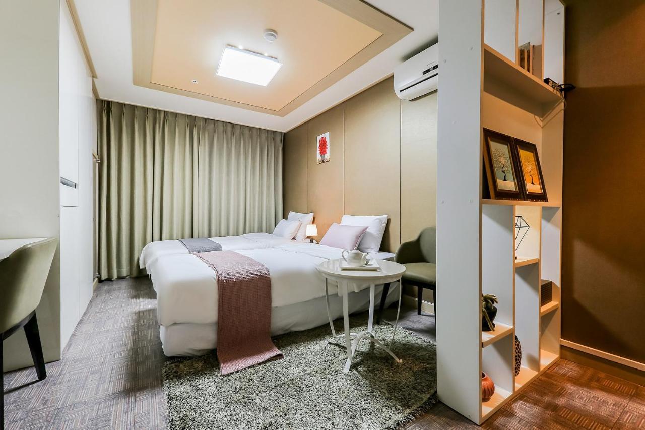 Residence Hotel Line Daejeon Extérieur photo